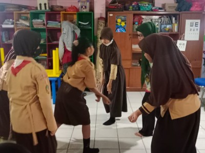 EKSKUL TARI 