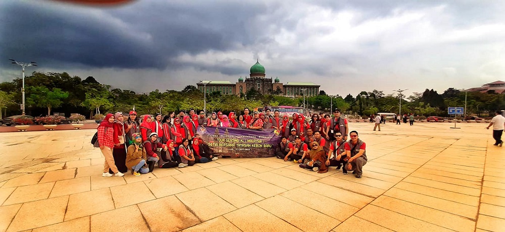 Acara Sekolah kunjungan Ke Malaysia